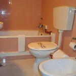 Casa de hóspedes Residencial Pimenta 2*