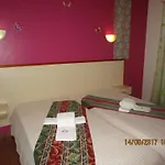 Residencial Pimenta 招待所 波尔蒂芒