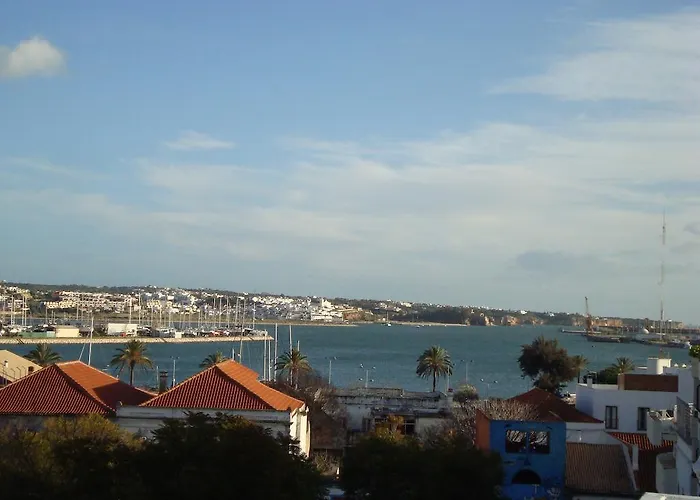 Casa de hóspedes Residencial Pimenta 2*