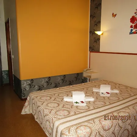 Residencial Pimenta Maison d'hôtes 2*